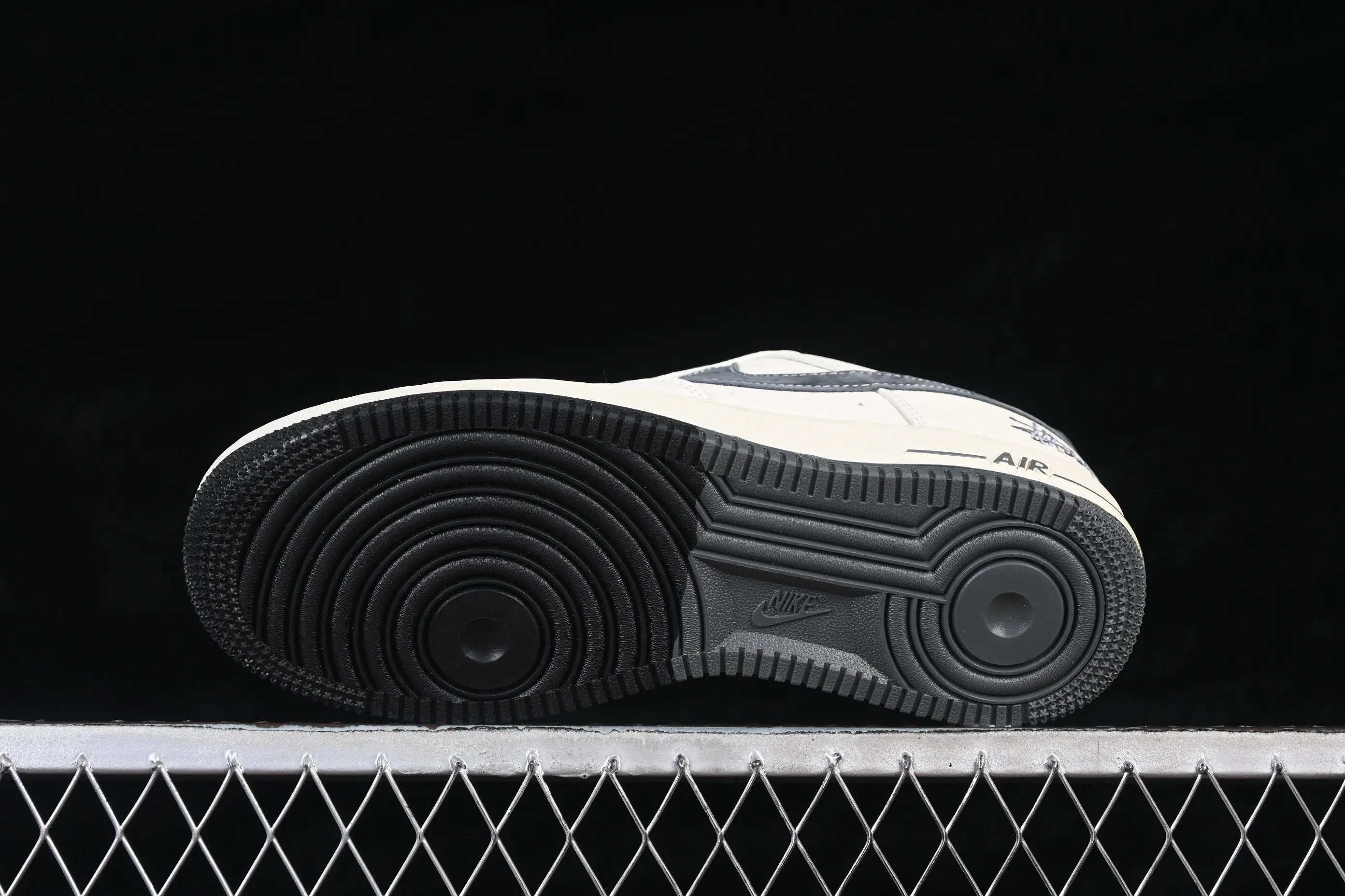 All Categories Nk Air Force 1 Air Force Series Nk Air Force 1 Low Air Force Low Nike Air Force 1'07 Low Beige White Black Air Force One Low Casual Shoes DN1688-814